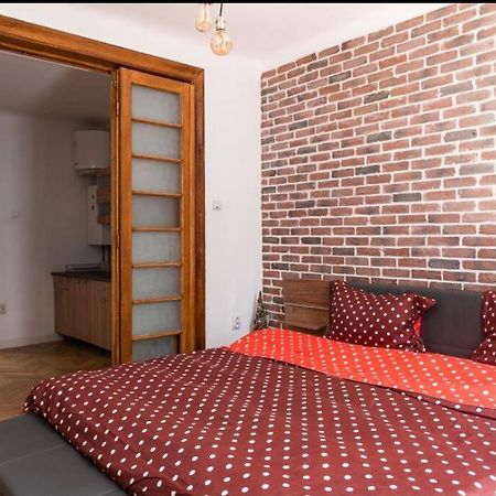 Classy Apartment Unirii Square Бухарест Екстер'єр фото